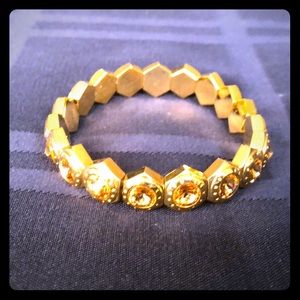 Henri Bendel stretch bracelet with jewelry pouch